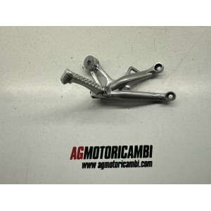 TRIUMPH DAYTONA 955 I 2004-2005-2006 BEIFAHRER RECHTS...