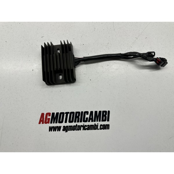 REGULADOR DE VOLTAJE TRIUMPH DAYTONA 955 I...