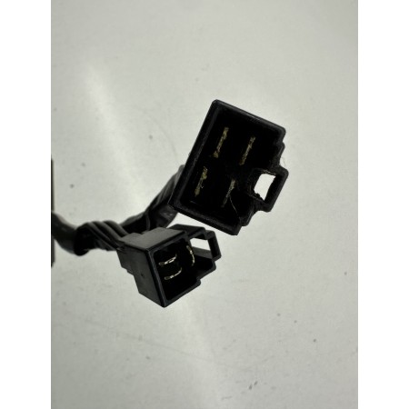 REGULADOR DE VOLTAJE TRIUMPH DAYTONA 955 I 2004-2005-2006