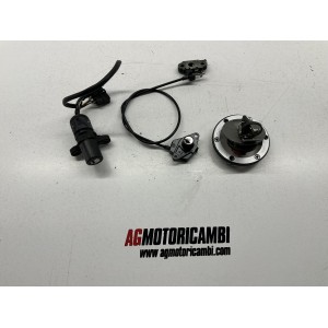 TRIUMPH DAYTONA 955 I 2004-2005-2006 KIT CERRADURA LLAVE
