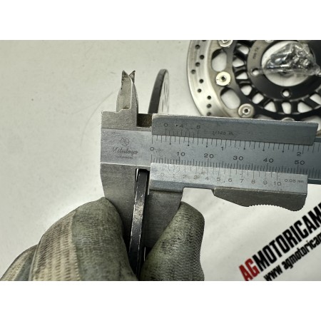 PAAR VORDERE BREMSSCHEIBEN TRIUMPH DAYTONA 955 I 2004-2005-2006