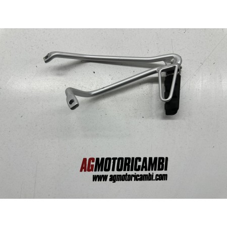 LEFT REAR FOOT PEDAL LEFT SWM SM 125 R 2019-2021-2025