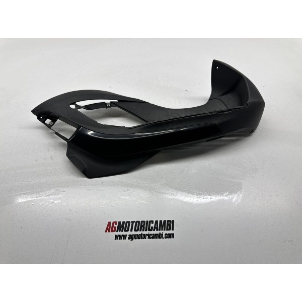 REPOSAPIÉS DERECHO PIAGGIO BEVERLY 300 MA21M 2...