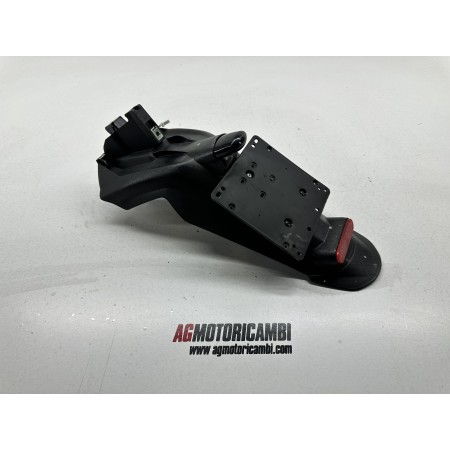 PORTA MATRICULA TRASERA PIAGGIO BEVERLY 300 MA21M 2010-2016