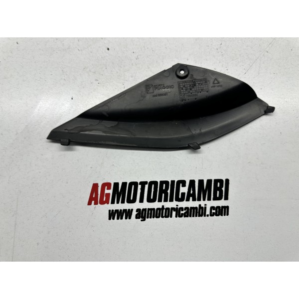 SPORTELLO PEDANA DX PIAGGIO BEVERLY 300 2010-2016