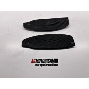 PAIR FOOTREST MATS PIAGGIO BEVERLY 300 MA21M 2010-2016