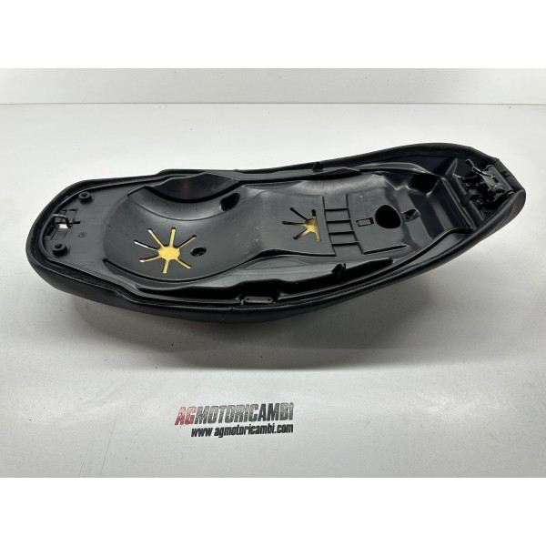 SELLA PIAGGIO BEVERLY 300 2010-2016