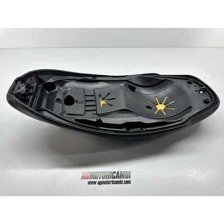 SADDLE PIAGGIO BEVERLY 300 2010-2016
