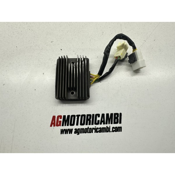 REGOLATORE DI TENSIONE PIAGGIO BEVERLY 300...