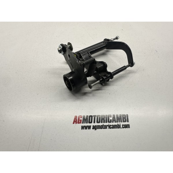 TELAIETTO STAFFA SUPPORTO MOTORE PIAGGIO...