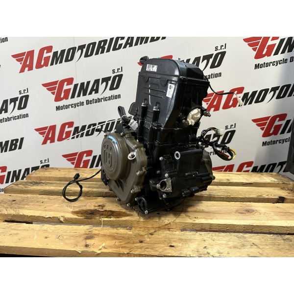 KOMPLETTER MOTORBLOCK KTM 390 HUSQVARNA...