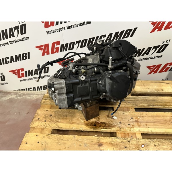 BLOQUE MOTOR COMPLETO SUZUKI GSR 600...
