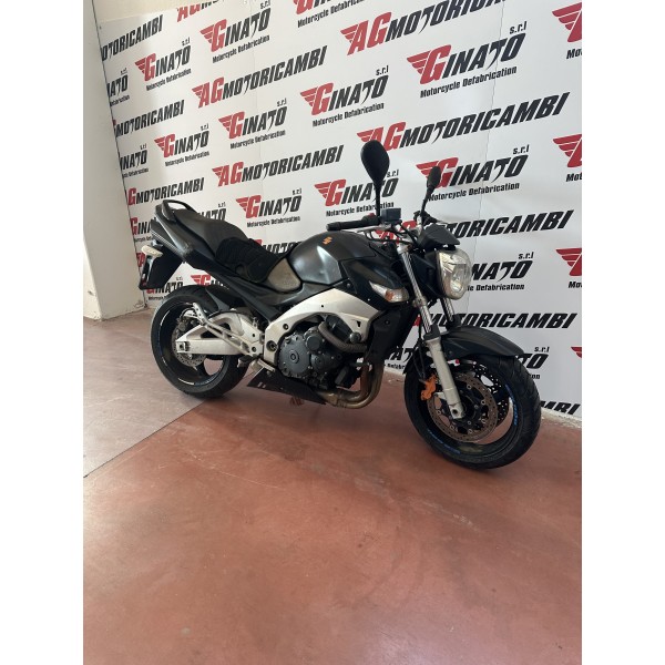 BLOCCO MOTORE COMPLETO SUZUKI GSR 600...