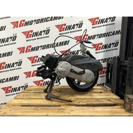 BLOC MOTEUR COMPLET PAGGIO TYPHON APRILIA SR 150 2T M121M