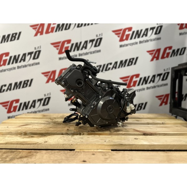 KOMPLETTER MOTORBLOCK BJ154FMI-4A KEEWAY RKF...