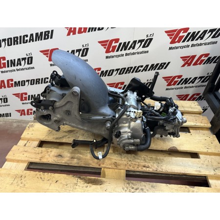 BLOQUE MOTOR COMPLETO M692M 40000KM PIAGGIO BEVERLY 300 2010-2016