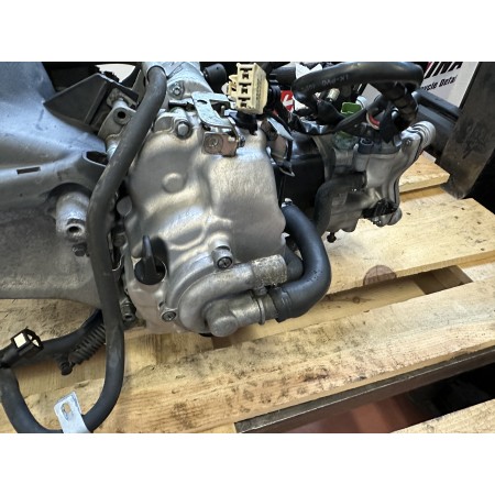 BLOQUE MOTOR COMPLETO M692M 40000KM PIAGGIO BEVERLY 300 2010-2016