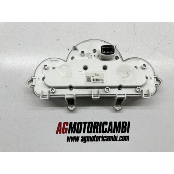 INSTRUMENTE KM ZÄHLER 49000KM YAMAHA TMAX T-MAX...