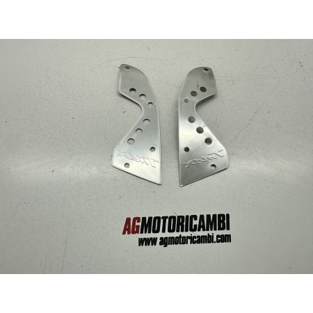PAAR ALUMINIUM-FUSSRASTENLEISTEN RECHTS YAMAHA TMAX T-MAX 500 2008-2011