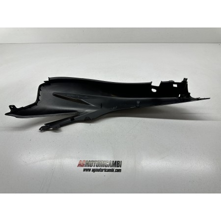 CARÉNAGE PANNEAU LATÉRAL ARRIÈRE DROIT HONDA SH 125-150 2020 2021 2022-2025