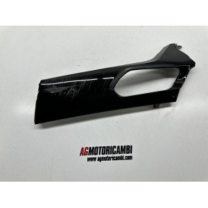 VERKLEIDUNG UNTER TRITTBRETT LINKS HONDA SH 125-150...