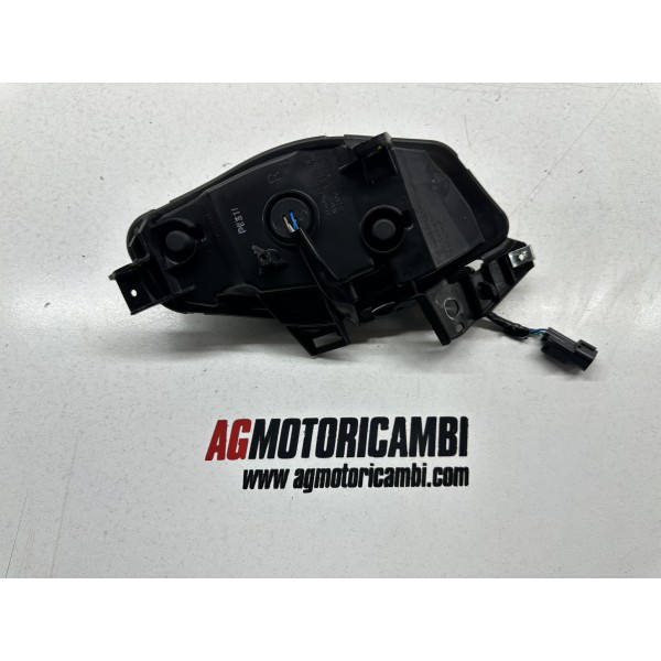 FRONT RIGHT ARROW ORIGINAL HONDA SH 125-150...