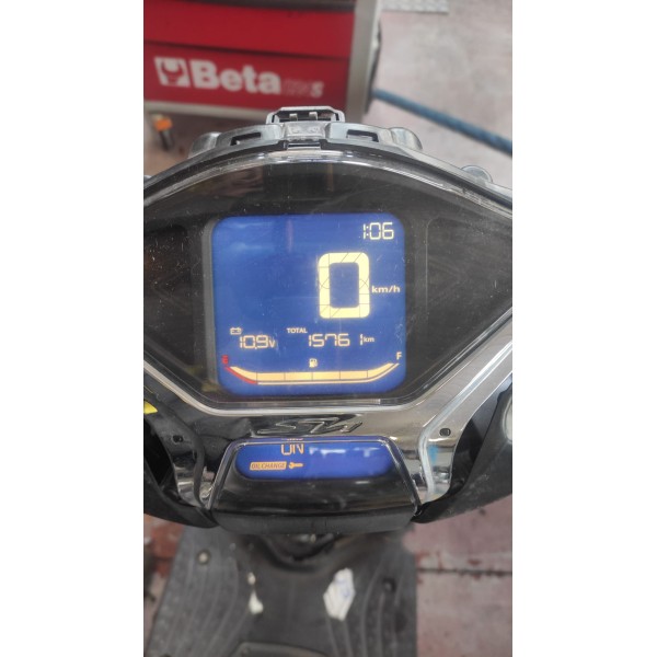 15000KM DISPLAY INSTRUMENTATION HONDA SH...