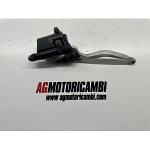 CILINDRO MAESTRO DE FRENO DELANTERO DERBI SENDA DRD SM 50... 2