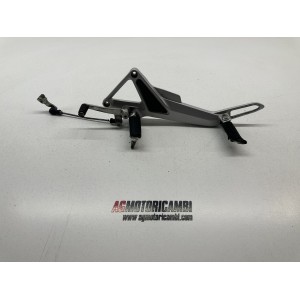LEFT FOOTREST BRACKET LEFT GEAR SHIFT HONDA HORNET 600...