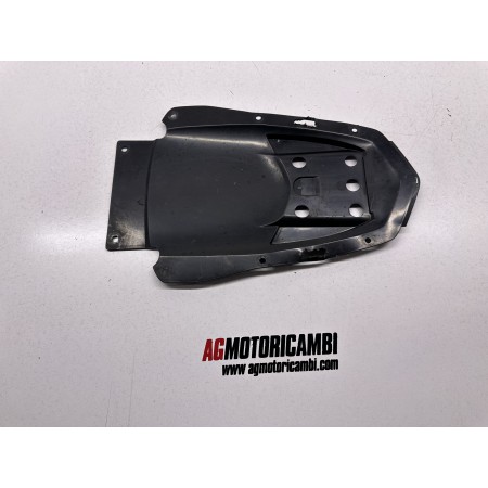 KUNSTSTOFF UNTER HECKRAHMEN YAMAHA FZ8 800 2011-2015