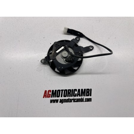 VENTILATEUR DE RADIATEUR DROIT YAMAHA FZ8 800 2011-2015