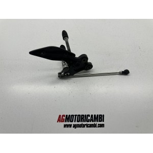 REPOSAPIÉS YAMAHA FZ8 800 2011-2015 CAMBIO DE MARCHAS... 2