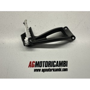 PEDAL TRASERO DERECHO YAMAHA FZ8 800 2011-2015