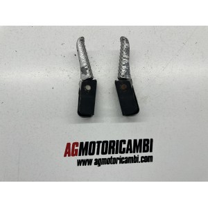 PAR DE ESTRIBERAS PASAJERO TRASERO SYM XS 125 K 2007-2016