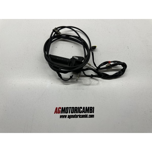 DEVIOLUCI COMMUTATORE COMANDO GAS DESTRO...