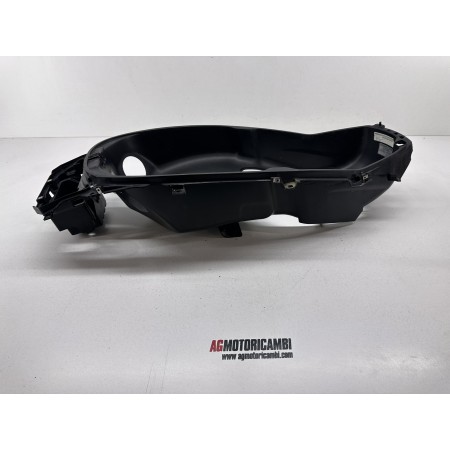 COMPARTIMENTO BAJO ASIENTO PIAGGIO X10 350 i ABS 2011-2012-2017