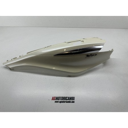 CARENADO TRASERO IZQUIERDO PIAGGIO X10 350 i ABS 2011-2012-2017