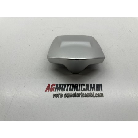 VERKLEIDUNG OBERES RÜCKLICHT ABDECKUNG SUZUKI BURGMAN AN 400 2022-2025