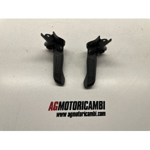 REPOSAPIÉS PASAJERO DERECHO SX SUZUKI BURGMAN AN 400...