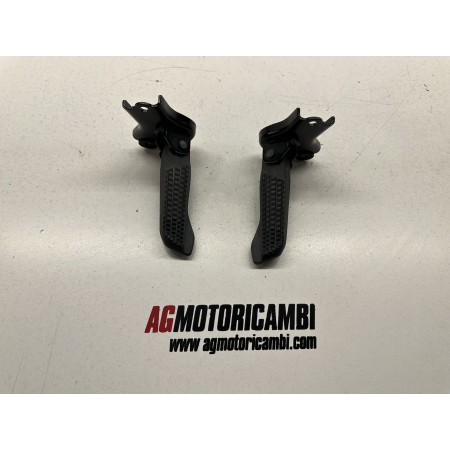 REPOSAPIÉS PASAJERO DERECHO SX SUZUKI BURGMAN AN 400 2022-2025 EURO 5 K432