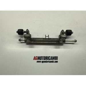 TELAIETTO STAFFA SUPPORTO MOTORE SUZUKI BURGMAN AN 400...