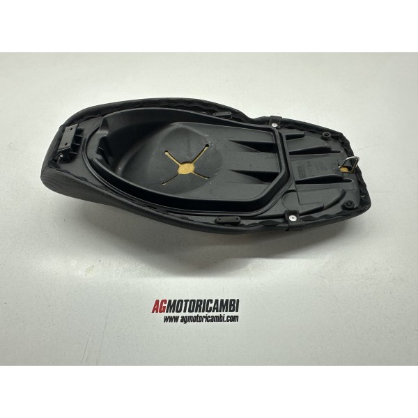 SADDLE PIAGGIO NRG POWER DD DT 50 2T 2005-2017