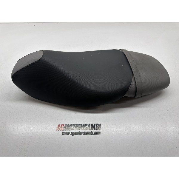 SELLA PIAGGIO NRG POWER DD DT 50 2T 2005-2017