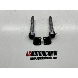 PAIR REAR PASSENGER FOOTPEGS RIGHT LEFT PIAGGIO NRG POWER...