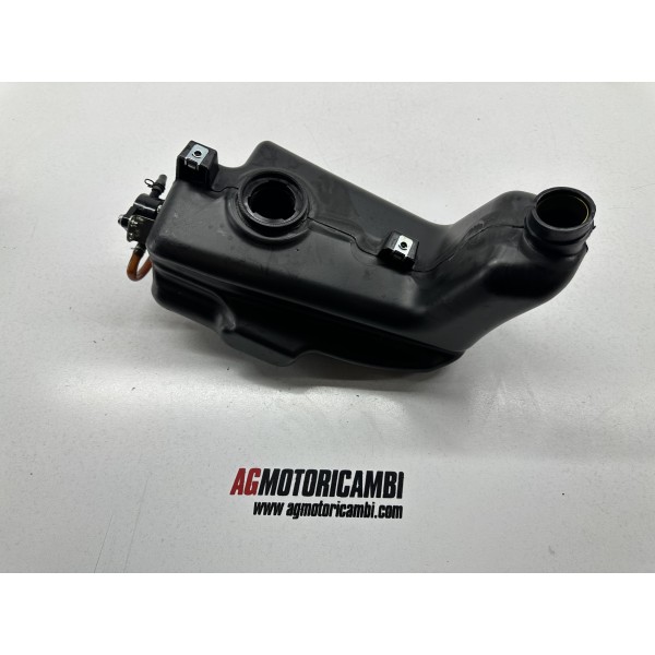 KRAFTSTOFFTANK PIAGGIO NRG POWER DD 50 2T...