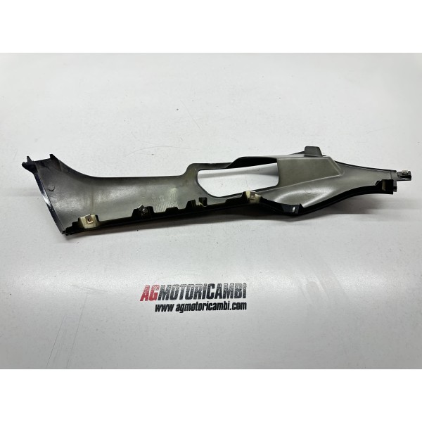 CARENADO BAJO ESTRIBO IZQUIERDO PIAGGIO X EVO...