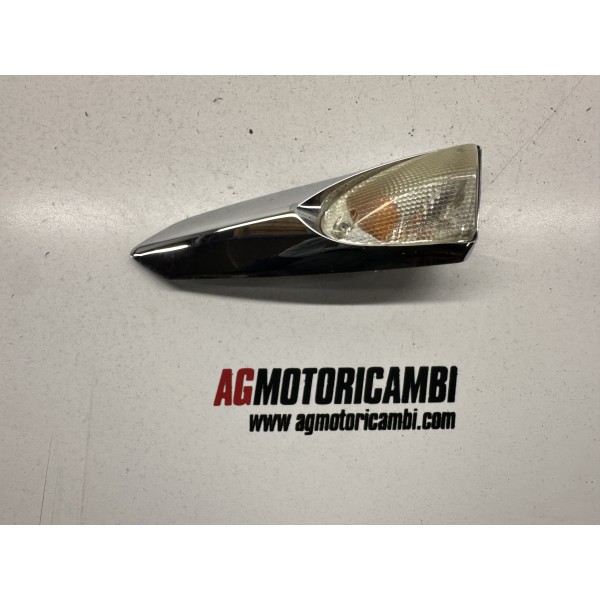 FRECCIA ANTERIORE DESTRA DX PIAGGIO X EVO 250...