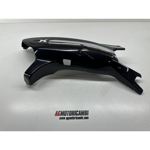 CARENA POSTERIORE SINISTRA SX PIAGGIO X EVO 250...