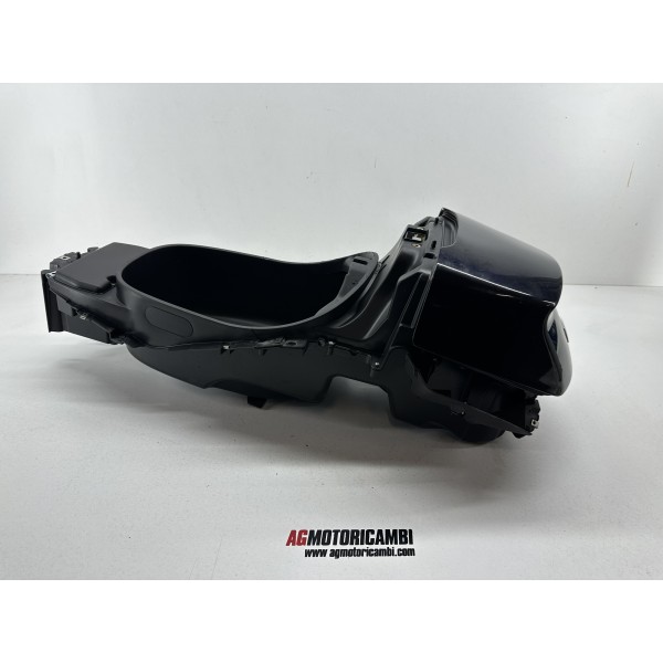 VANO SOTTO SELLA PIAGGIO X EVO 250 2007-2011