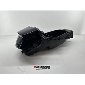 COMPARTIMENT SOUS SELLE PIAGGIO X EVO 250 2007-2011 2